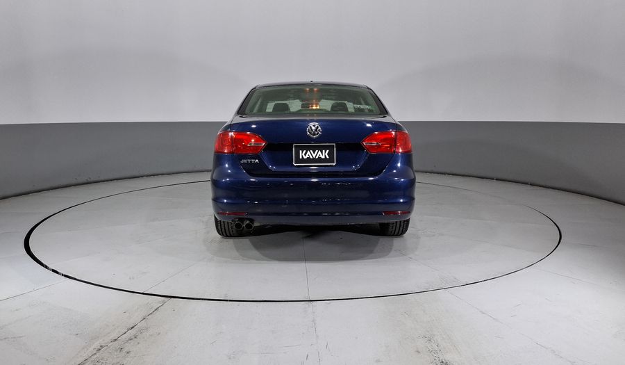 Volkswagen Jetta 2.5 STYLE ACTIVE MT Sedan 2013