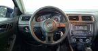Volkswagen Jetta 2.5 STYLE ACTIVE MT Sedan 2013