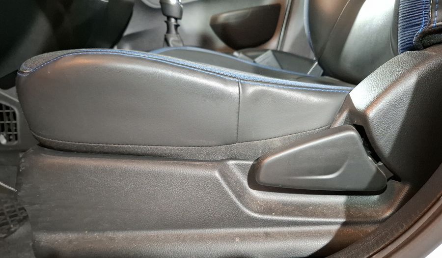 Renault Kwid 1.0 ICONIC Hatchback 2024