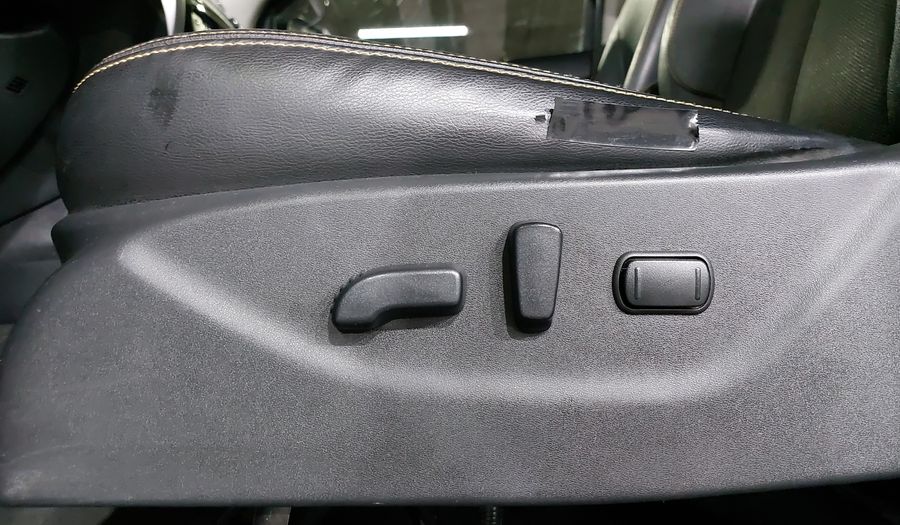 Nissan Np300 2.5 LE MIDNIGHT EDITION TM AC Pickup 2019