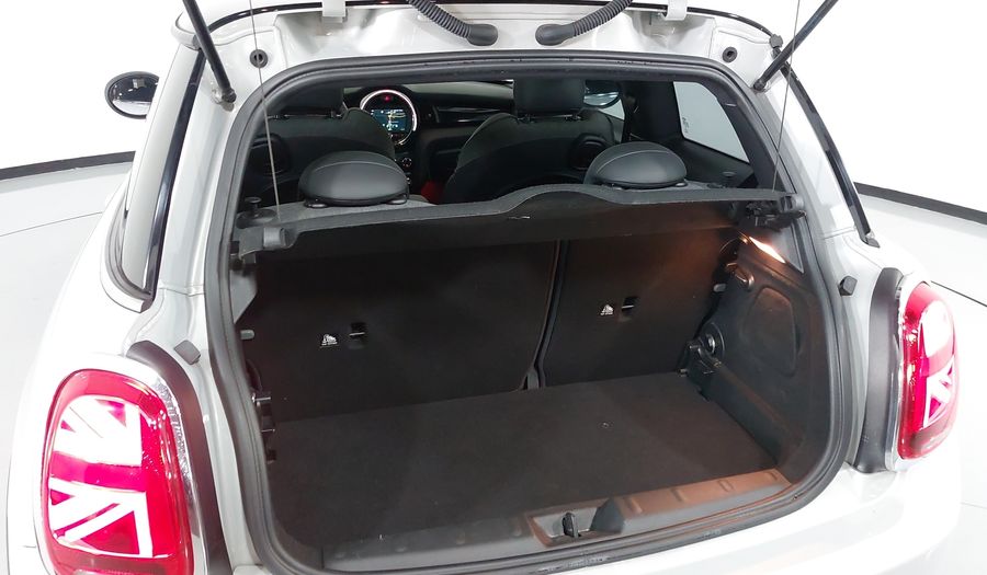 Autos Mini Cooper 1.5 COOPER CHILI DCT Hatchback 2020 usados | KAVAK México