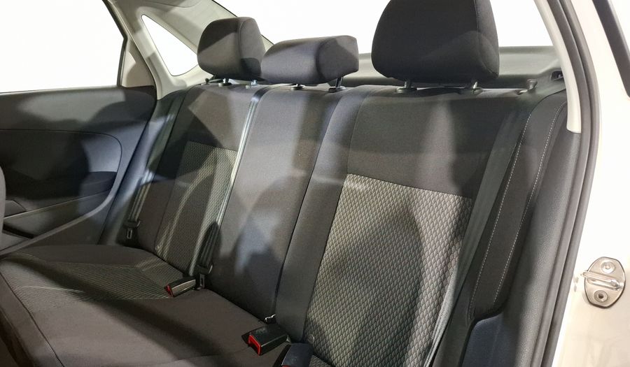 Volkswagen Vento 1.6 COMFORTLINE PLUS AUTO Sedan 2021