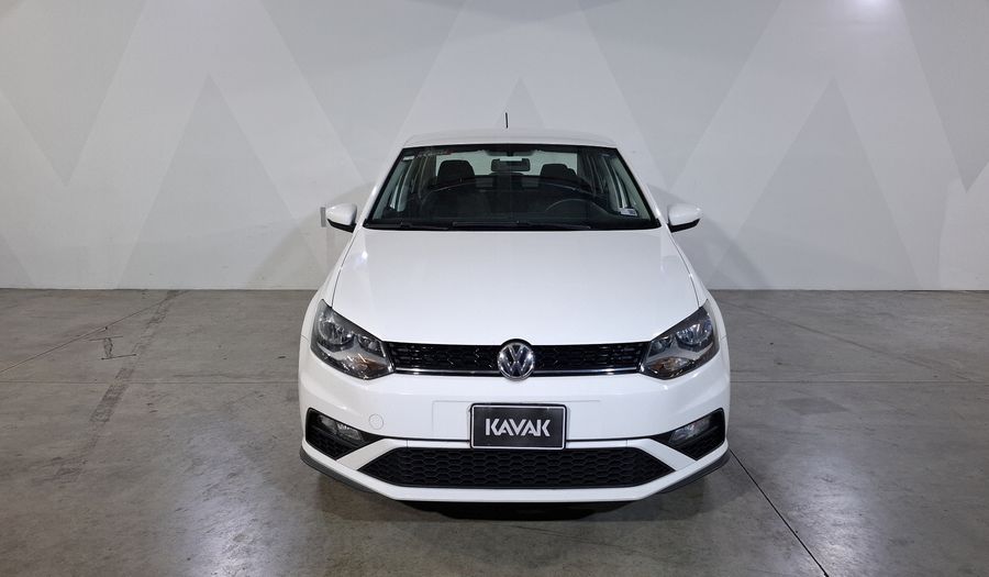Volkswagen Vento 1.6 COMFORTLINE PLUS AUTO Sedan 2021
