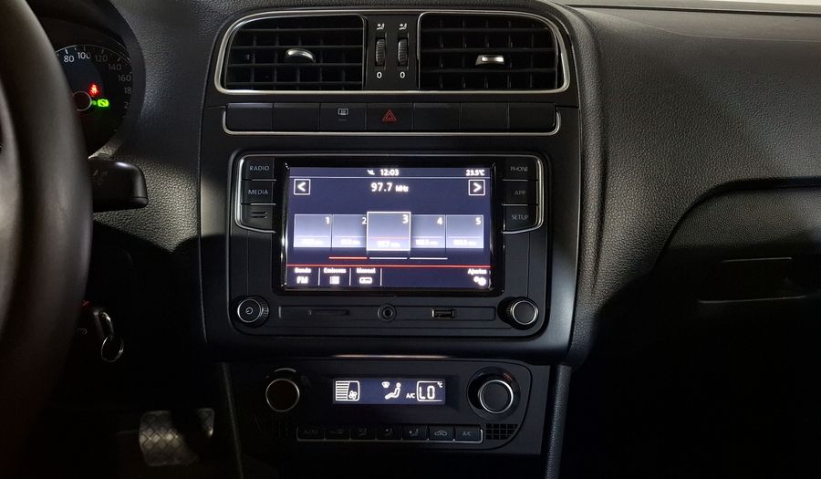 Volkswagen Vento 1.6 COMFORTLINE PLUS AUTO Sedan 2021