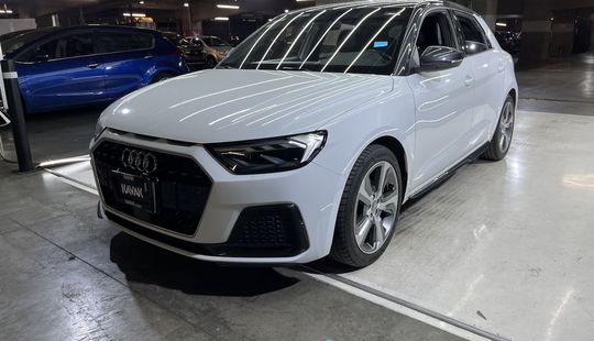 Audi • A1