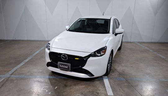 2024 • 21,003 km • Manual