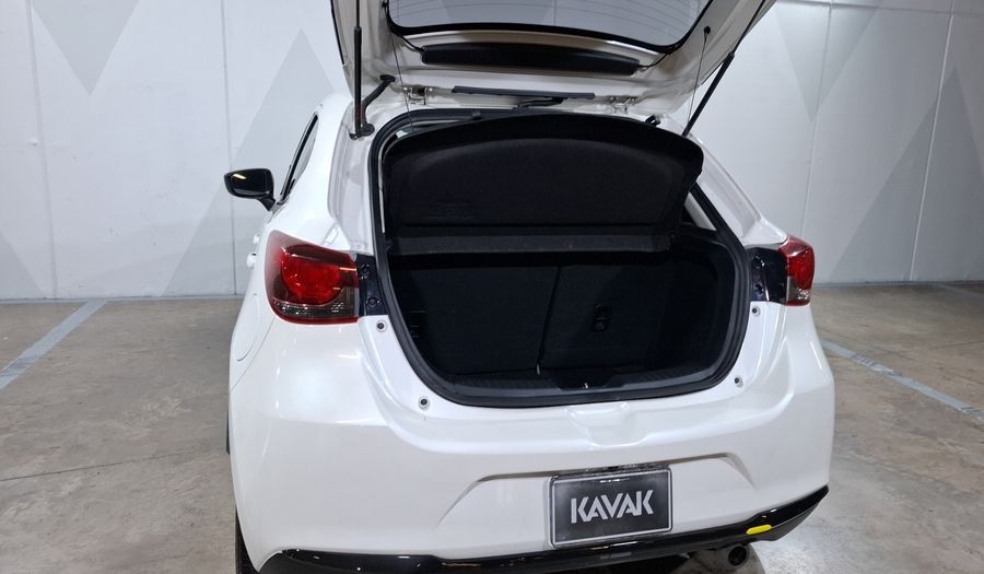 Mazda 2 1.5 I SPORT Hatchback 2024