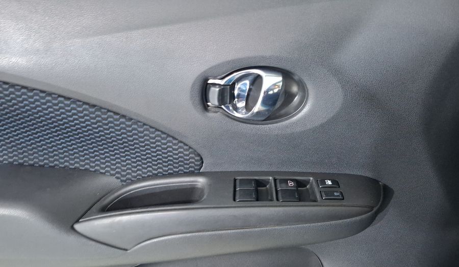 Nissan Note 1.6 ADVANCE CVT Hatchback 2016