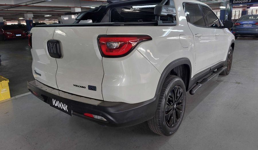 Fiat Toro VOLCANO AT6 Pickup 2023