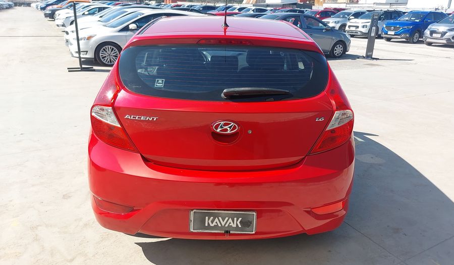 Hyundai Accent 1.6 RB GLS AC 2AB ABS Hatchback 2015