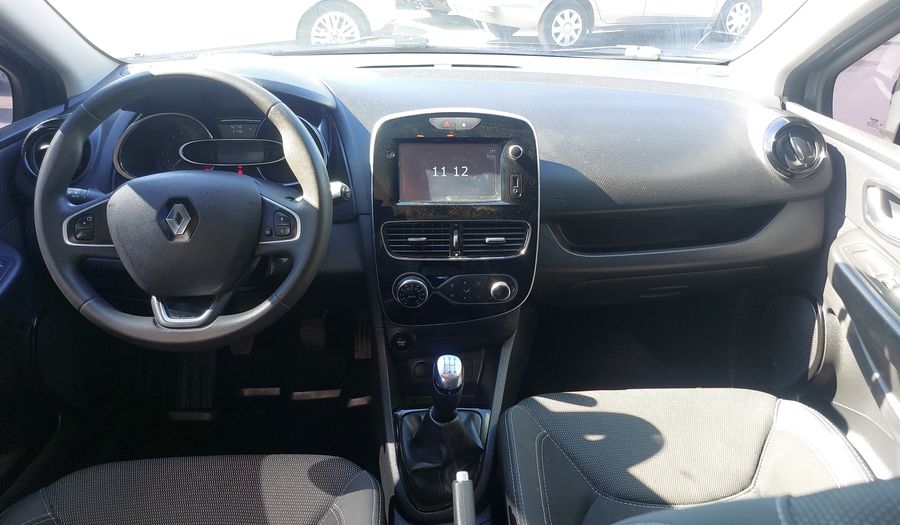 Renault Clio 1.2 EXPRESSION Hatchback 2019