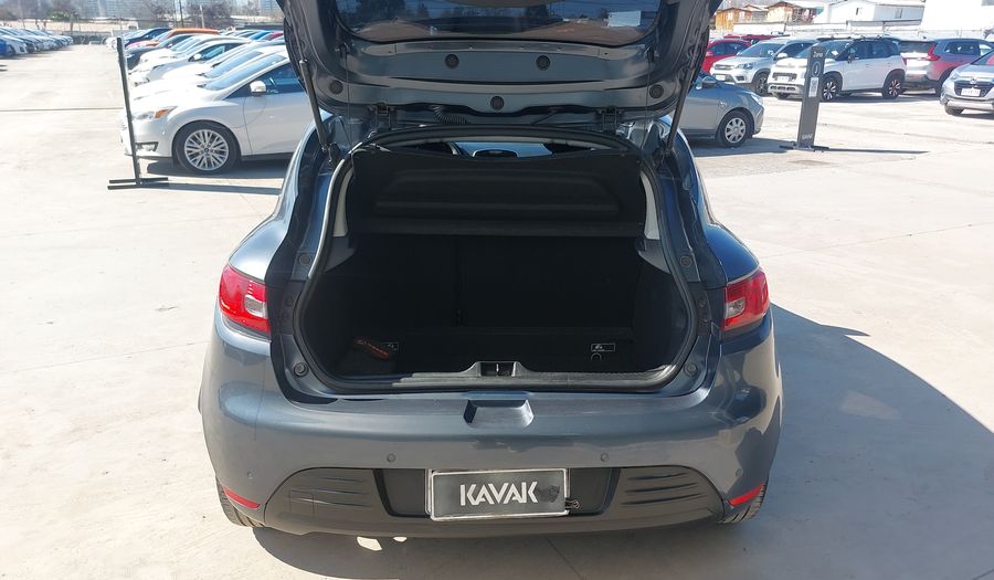 Renault Clio 1.2 EXPRESSION Hatchback 2019