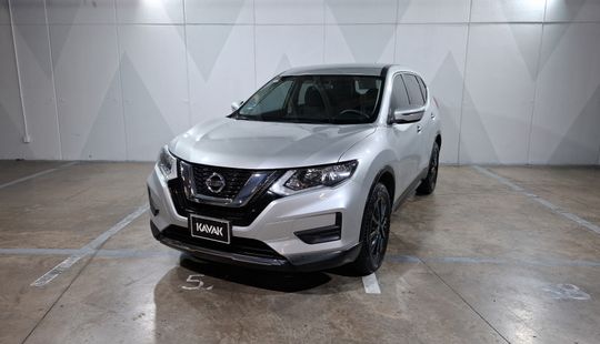 Nissan • X-Trail