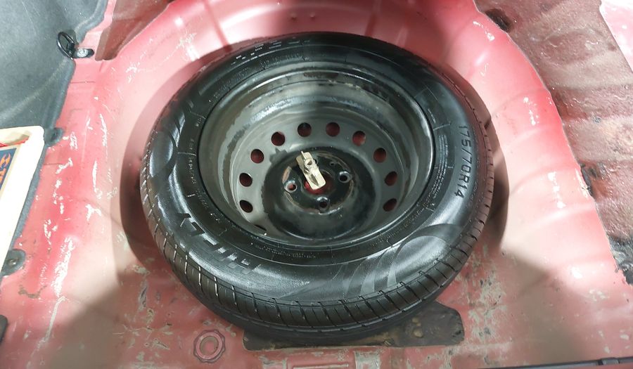 Dodge Attitude 1.6 GL 4DRS AT Sedan 2012