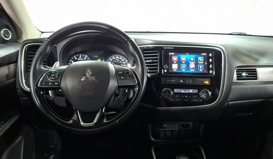 Mitsubishi Outlander 2.4 SE + AUTO Suv 2018