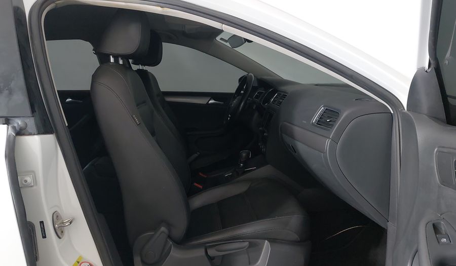 Volkswagen Jetta TSI COMFORTLINE Sedan 2017