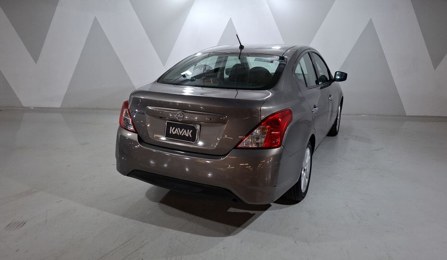 Nissan Versa 1.6 ADVANCE AUTO Sedan 2018