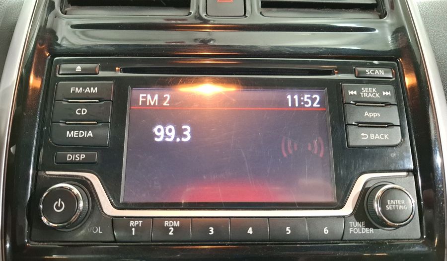 Nissan Versa 1.6 ADVANCE AUTO Sedan 2018