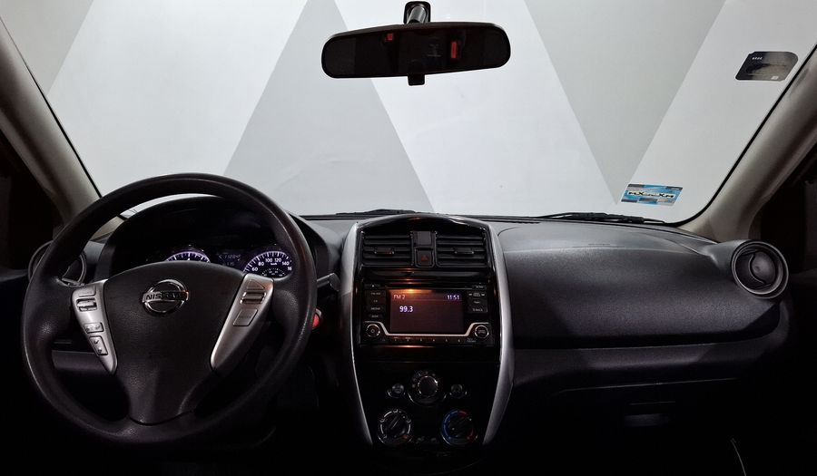 Nissan Versa 1.6 ADVANCE AUTO Sedan 2018