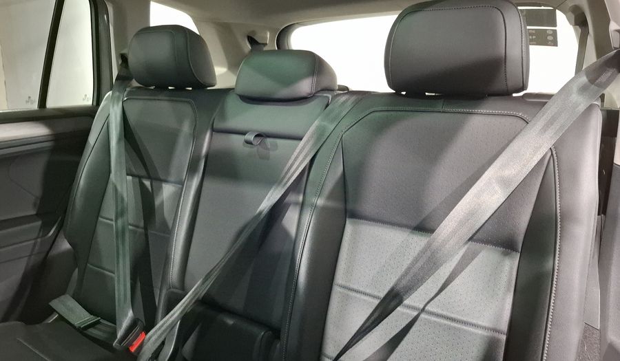 Volkswagen Tiguan 1.4 COMFORTLINE 3 FILA DCT Suv 2021