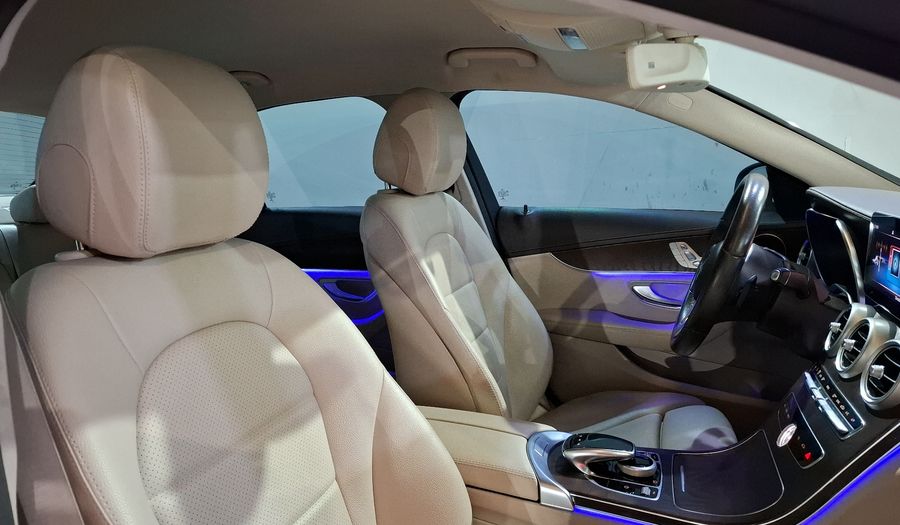 Mercedes Benz Clase C 2.0 200 EXCLUSIVE AUTO Sedan 2020