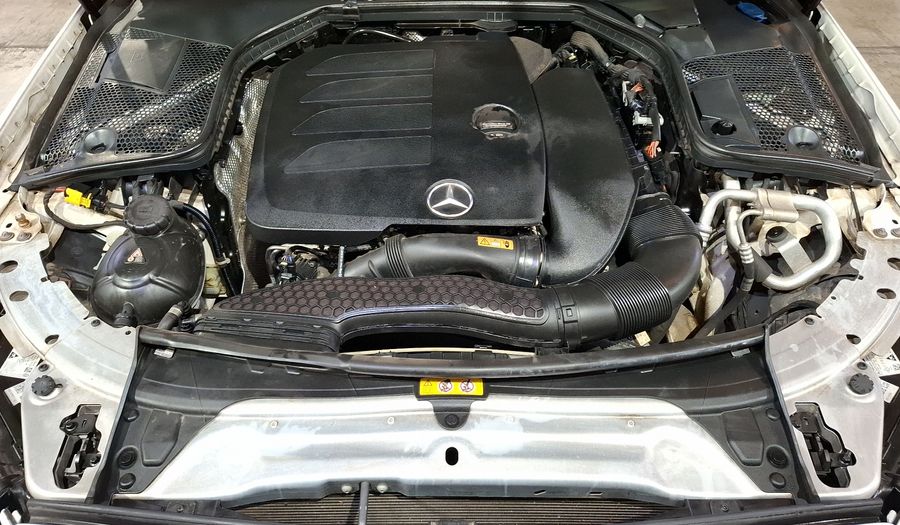 Mercedes Benz Clase C 2.0 200 EXCLUSIVE AUTO Sedan 2020