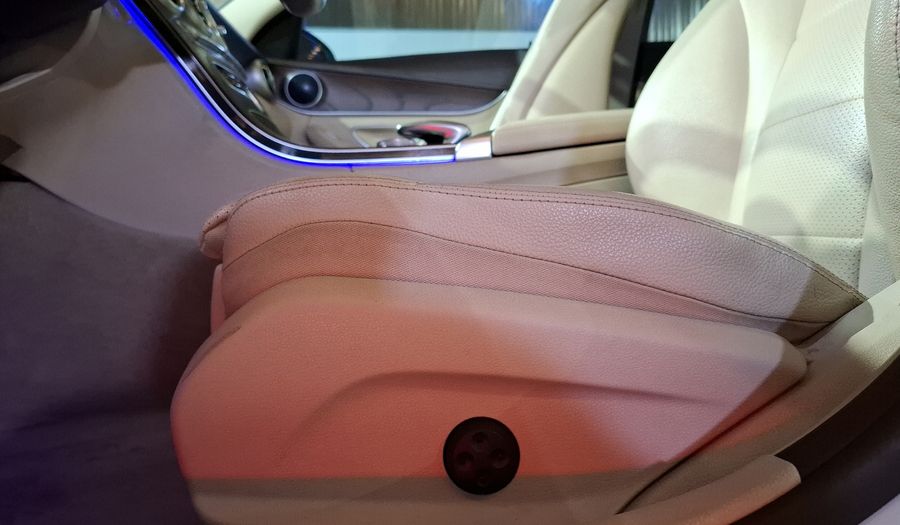 Mercedes Benz Clase C 2.0 200 EXCLUSIVE AUTO Sedan 2020