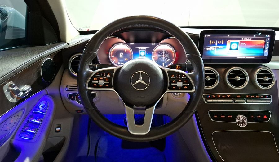 Mercedes Benz Clase C 2.0 200 EXCLUSIVE AUTO Sedan 2020