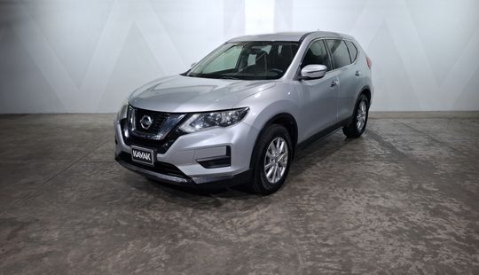 Nissan • X-Trail