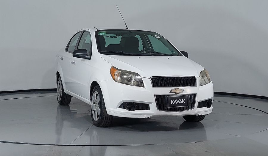 Chevrolet Aveo 1.6 MT B Sedan 2015