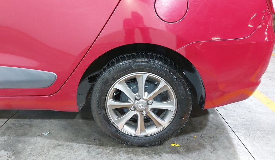 Hyundai Grand I10 1.2 GLS AT Sedan 2016