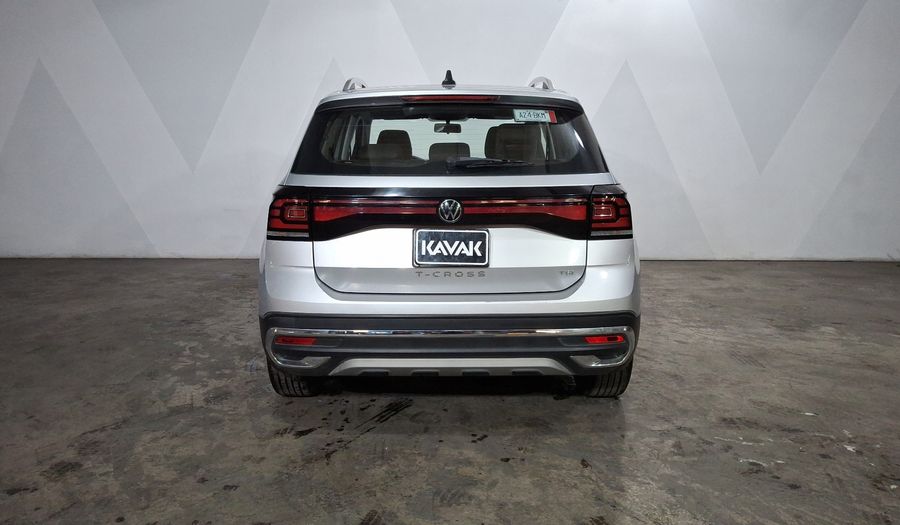 Volkswagen T-cross 1.0 TSI TRENDLINE AUTO Suv 2022