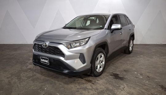 Toyota • RAV4