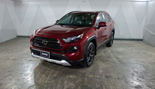 Toyota • RAV4