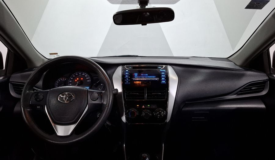 Toyota Yaris 1.5 SEDAN CORE Sedan 2018