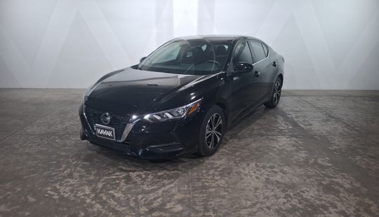 Nissan • Sentra
