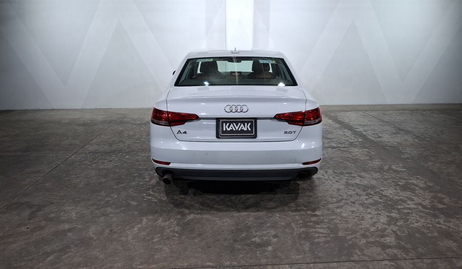 Audi A4 2.0 TFSI DYNAMIC S-TRONIC Sedan 2017