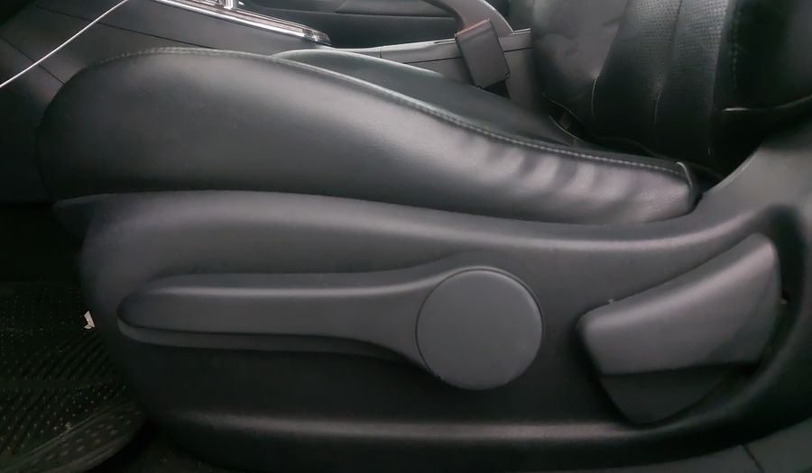 Nissan Sentra 1.8 SR NAVI CVT Sedan 2014