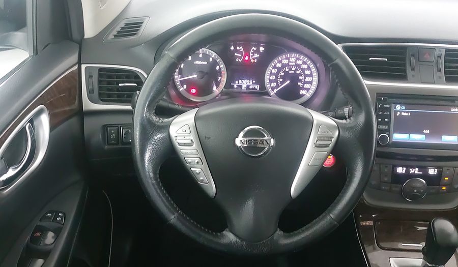 Nissan Sentra 1.8 SR NAVI CVT Sedan 2014
