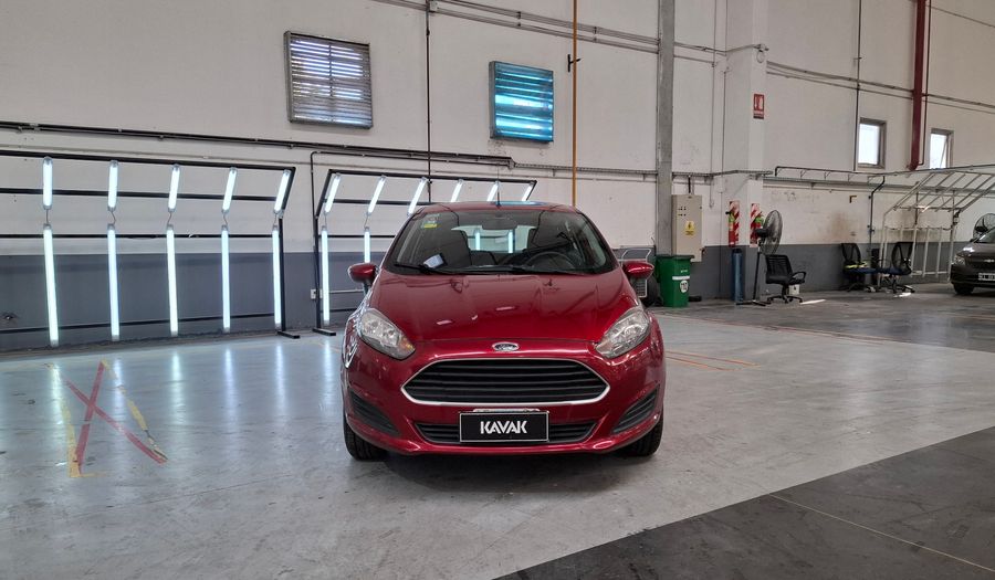 Ford Fiesta Kinetic Design 1.6 S Hatchback 2015