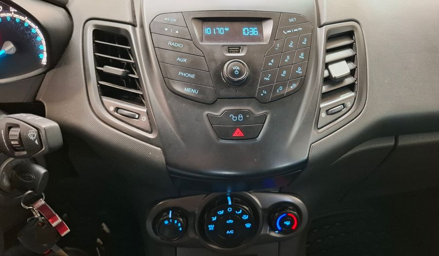 Ford Fiesta Kinetic Design 1.6 S Hatchback 2015