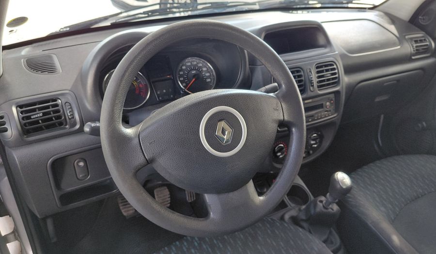 Renault Clio 1.1 CONFORT Hatchback 2016