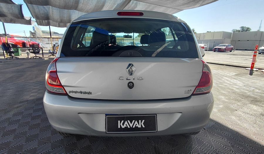 Renault Clio 1.1 CONFORT Hatchback 2016