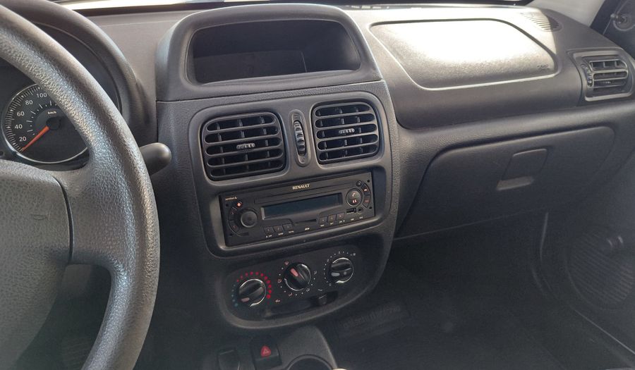 Renault Clio 1.1 CONFORT Hatchback 2016