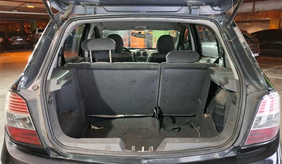 Chevrolet Agile 1.4 8V LTZ Hatchback 2010