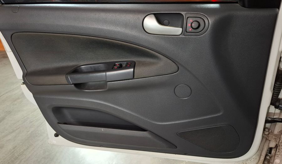 Volkswagen Gol Trend 1.6 CUP Hatchback 2014