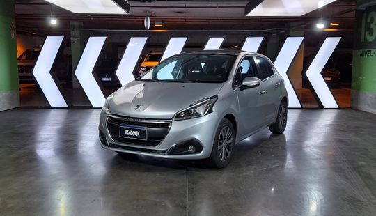 Peugeot • 208