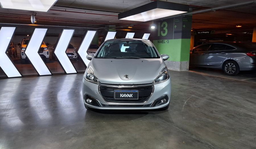 Peugeot 208 1.6 ALLURE Hatchback 2017