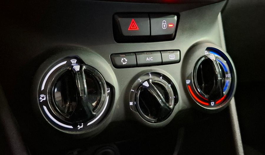 Peugeot 208 1.6 ALLURE Hatchback 2017