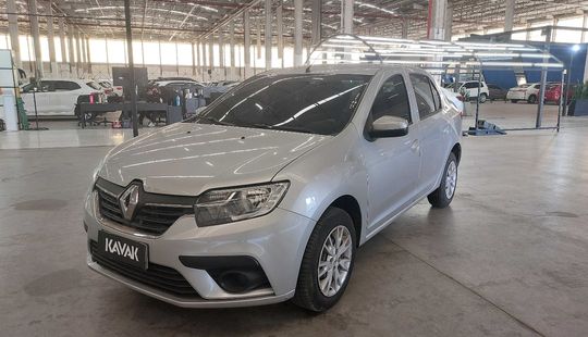 Renault • Logan